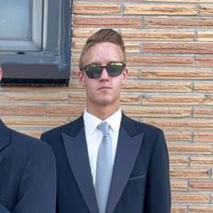 Meet your Posher, Jonny